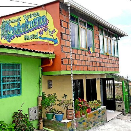 Hotel Vivienda Turistica Yerbabuena à Filandia Extérieur photo