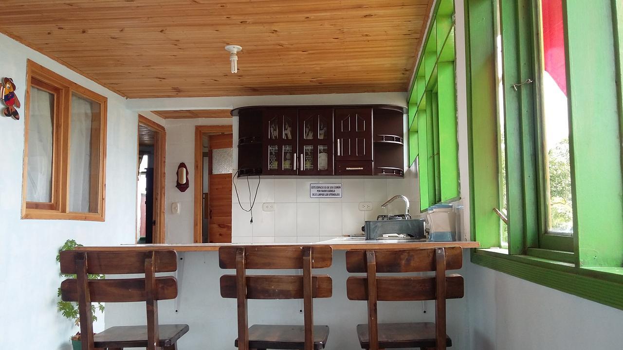 Hotel Vivienda Turistica Yerbabuena à Filandia Extérieur photo