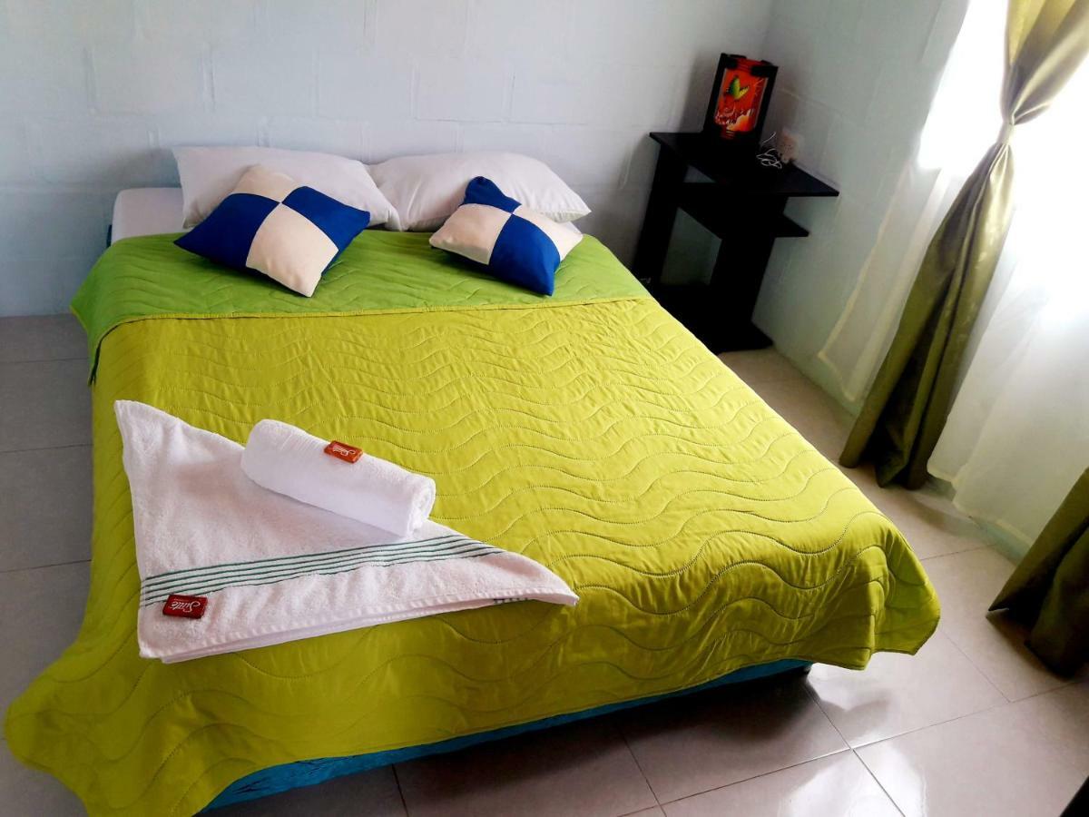 Hotel Vivienda Turistica Yerbabuena à Filandia Extérieur photo