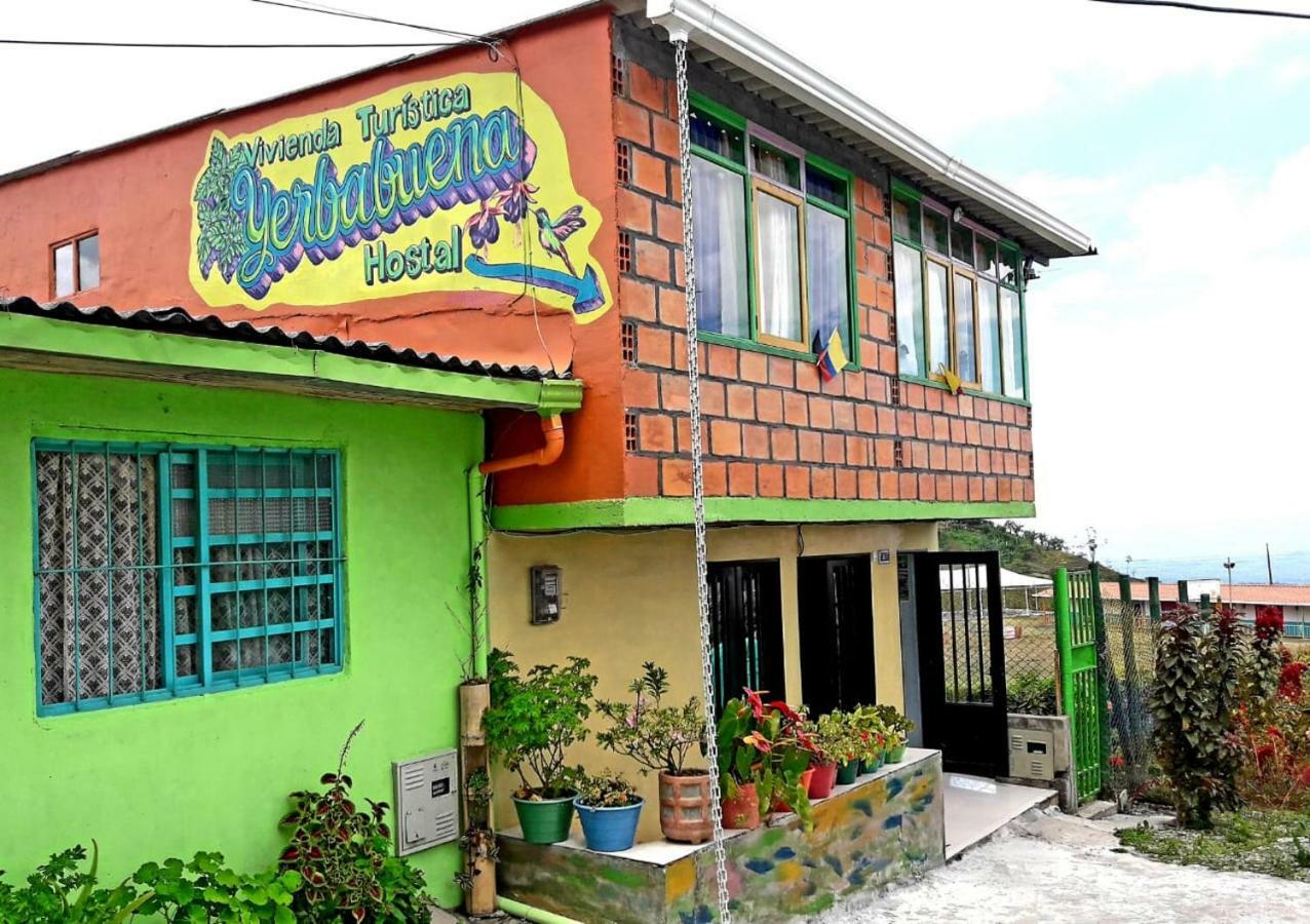 Hotel Vivienda Turistica Yerbabuena à Filandia Extérieur photo
